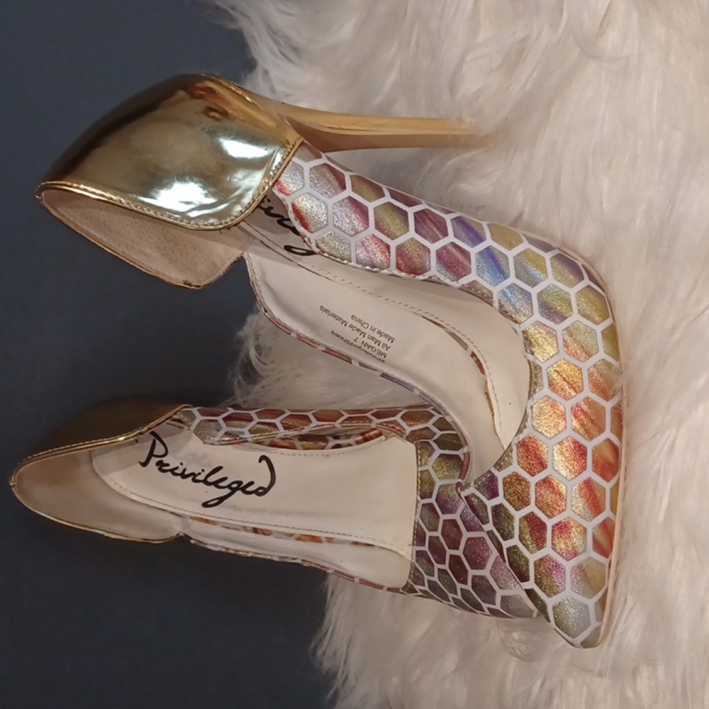 Privileged heels - Picture 11 of 14